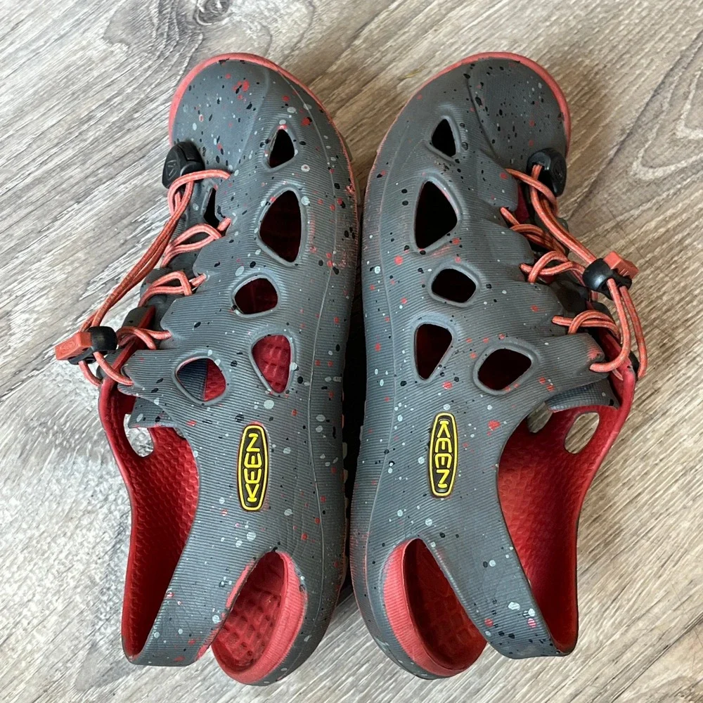 Keen Kids Rio Grey Red Paint Splatter Water Sandals Bungee Lace Shoes Size 1 US